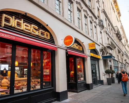 Pide & Co, Londra’da ilk şubesini açtı