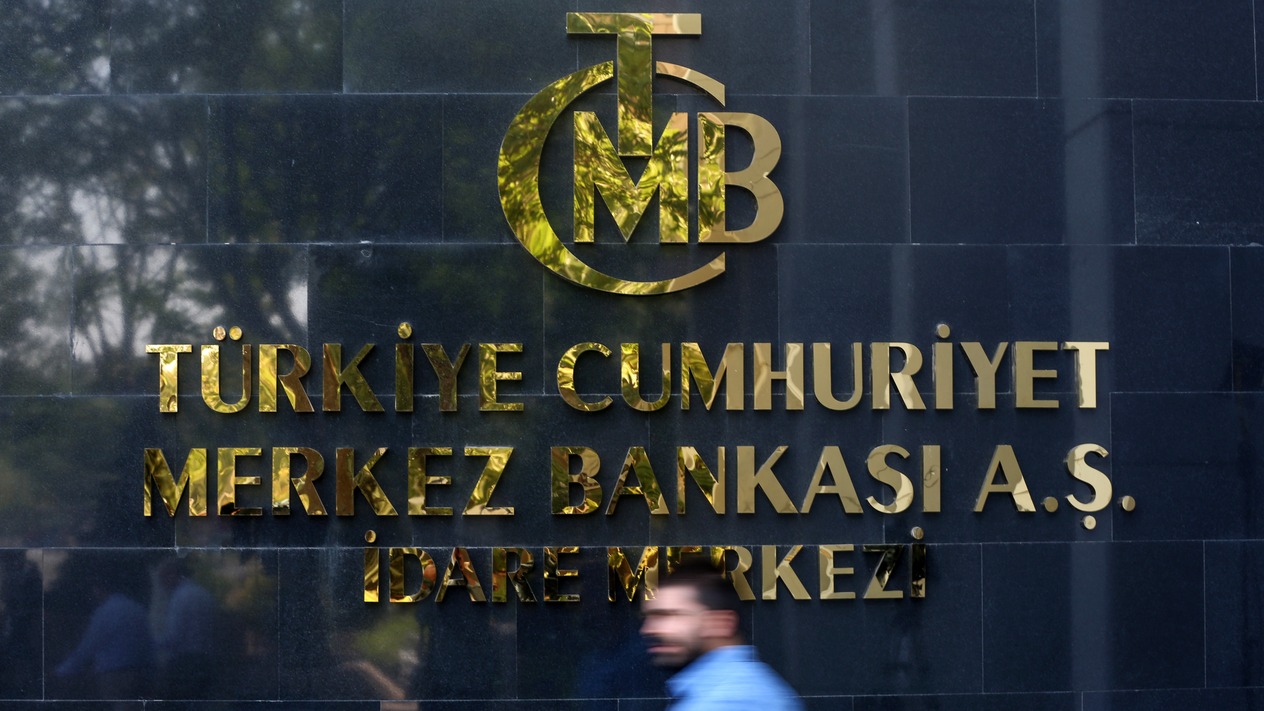 Piyasa Katılımcıları Anketi: Yıl sonu dolar ve enflasyon tahmini geriledi