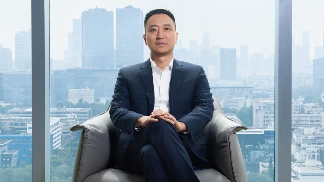 Robotik gözler üreterek milyarder olan Çinli mühendis