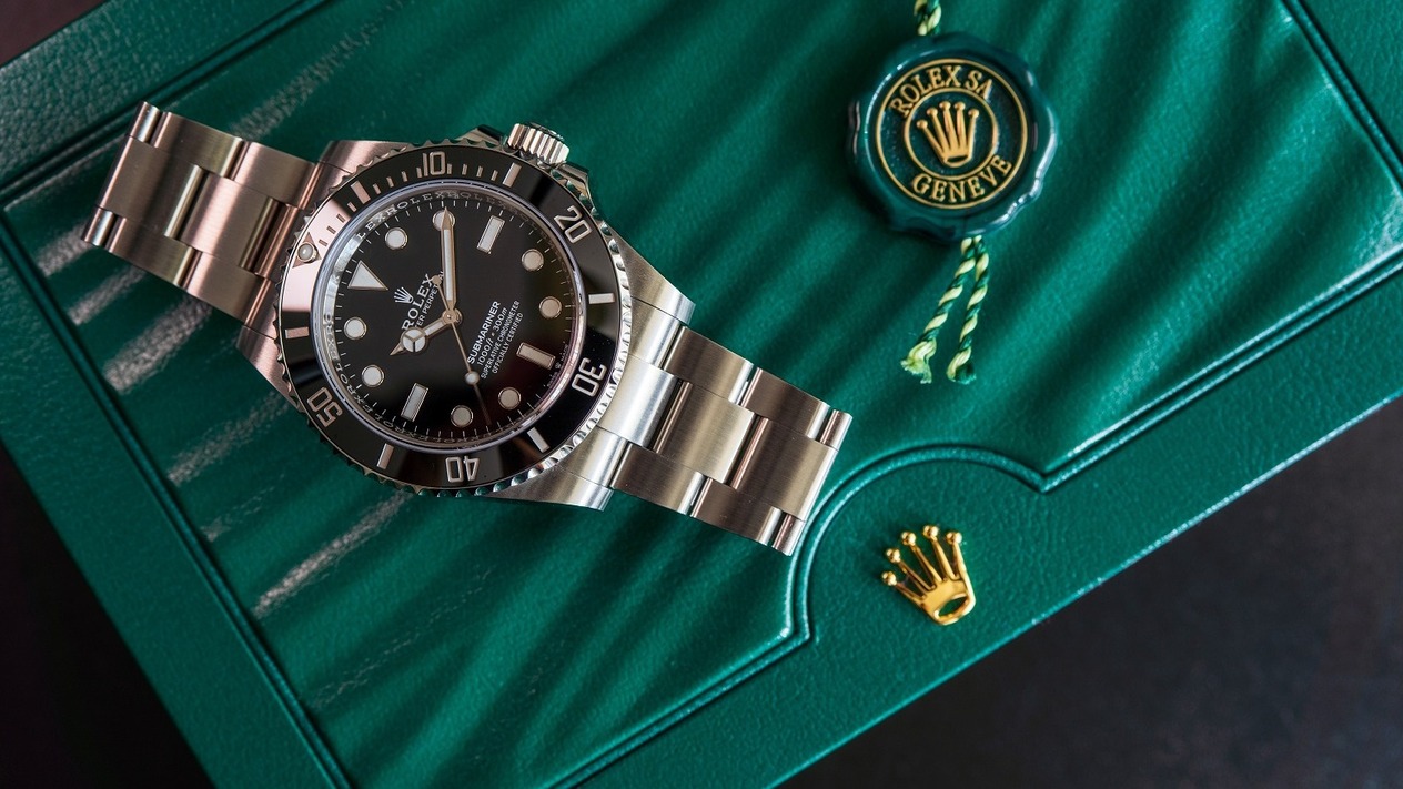 Rolex tutkunları gümrük tarifelerinden önce ikinci el saatlere para yatırıyor