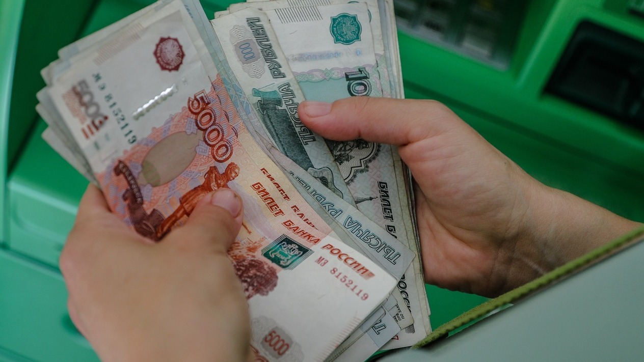 Rus ekonomisi için yeni risk: Rublenin rekor kıran yükselişi