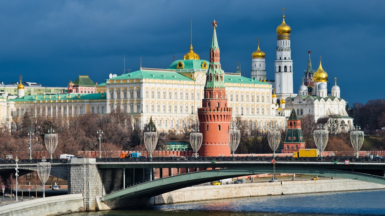 Rus rublesi 2025'e damga vurdu: Dünyanın en çok değer kazanan para birimi oldu