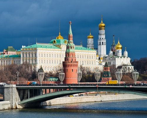 Rus rublesi 2025'e damga vurdu: Dünyanın en çok değer kazanan para birimi oldu