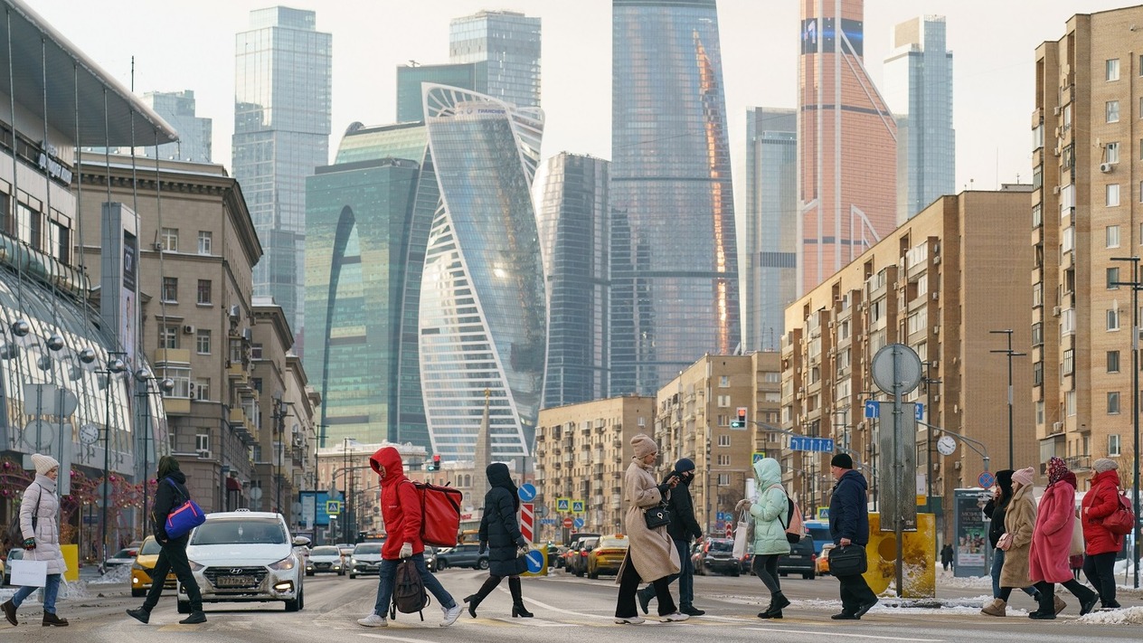 Ruslar savaşın ekonomik baskısını hissetmeye başlıyor