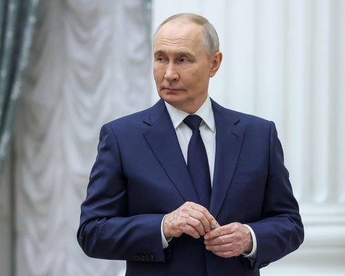 Rusya Grönland üzerinden büyüyen NATO krizini yakından izliyor