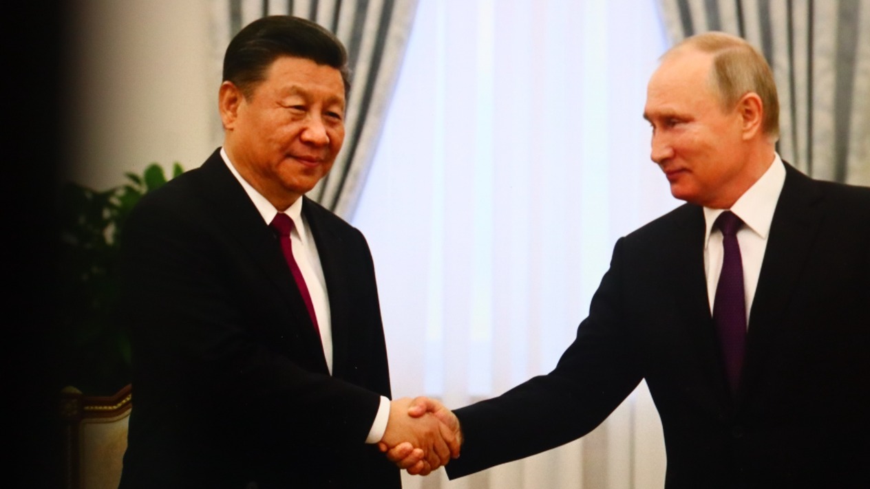 Rusya ilk kez yuan cinsinden borçlanacak