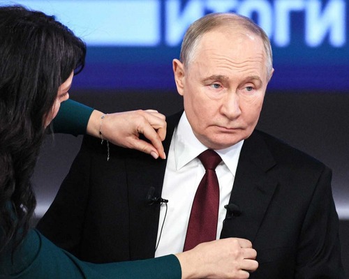 Rusya Ukrayna barış görüşmelerinde sert oynuyor