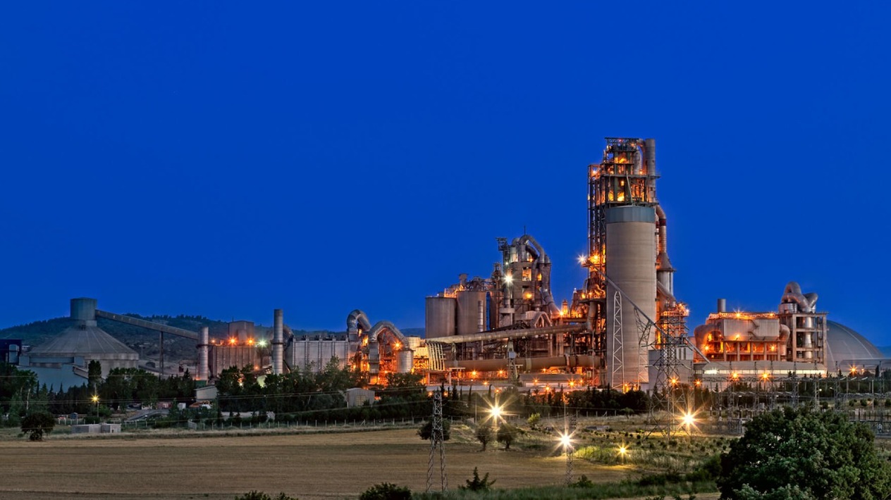 Sabancı Holding’e Akçansa payları için teklif