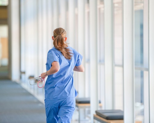 Sağlıkta büyük sorunların basit cevapları: Ockham’ın Usturası ile yönetmek