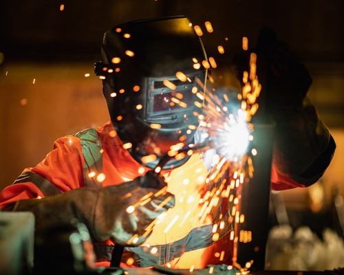 Sanayi üretimi martta yıllık bazda yüzde 2,5 arttı