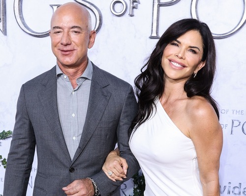 Senaristten yalanlama: Şeytan Marka Giyer 2’de Jeff Bezos iddiaları