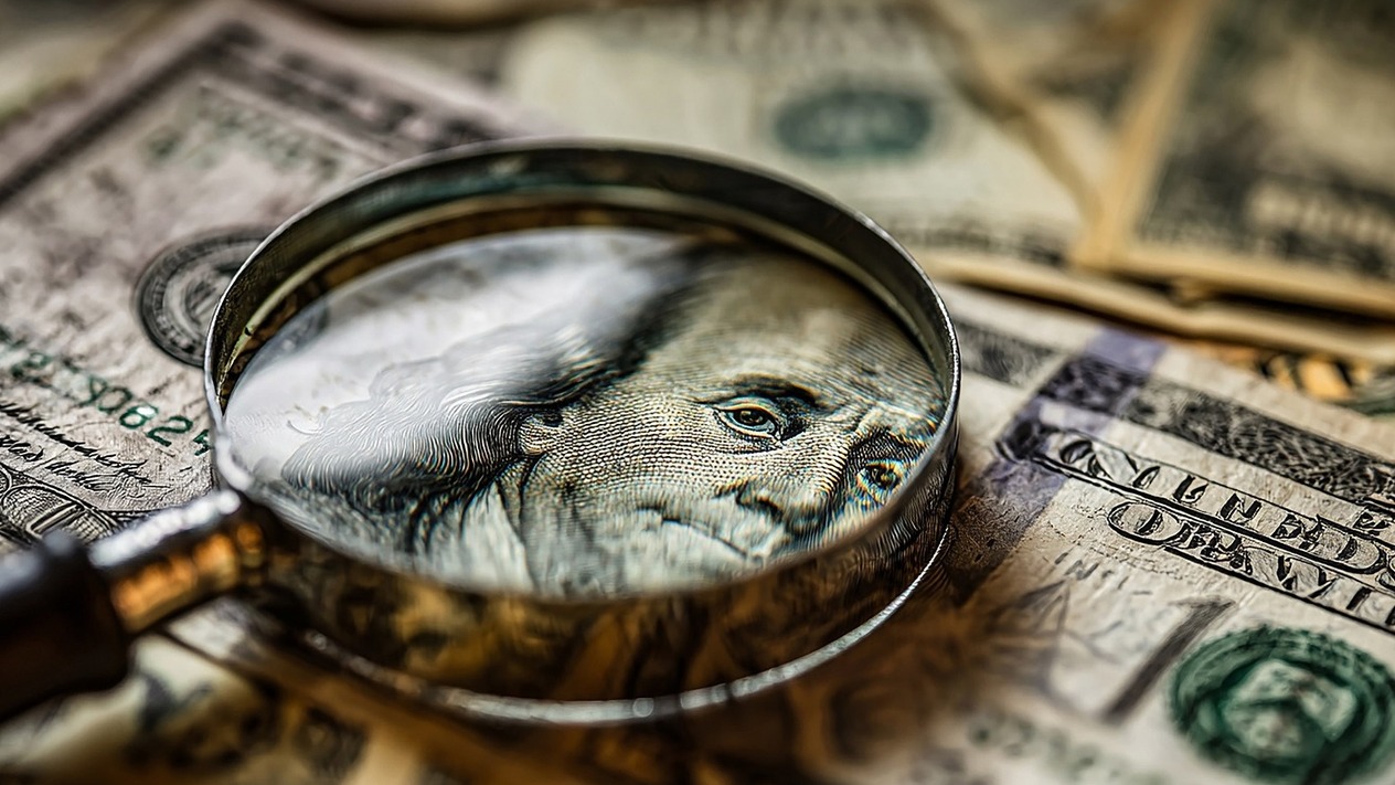 Servet yönetimi şirketlerinde satın alma yarışı