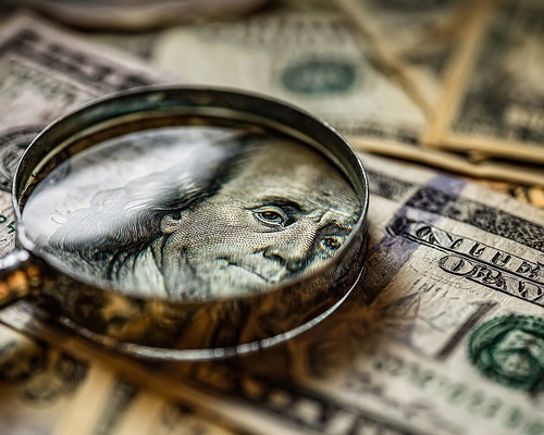 Servet yönetimi şirketlerinde satın alma yarışı