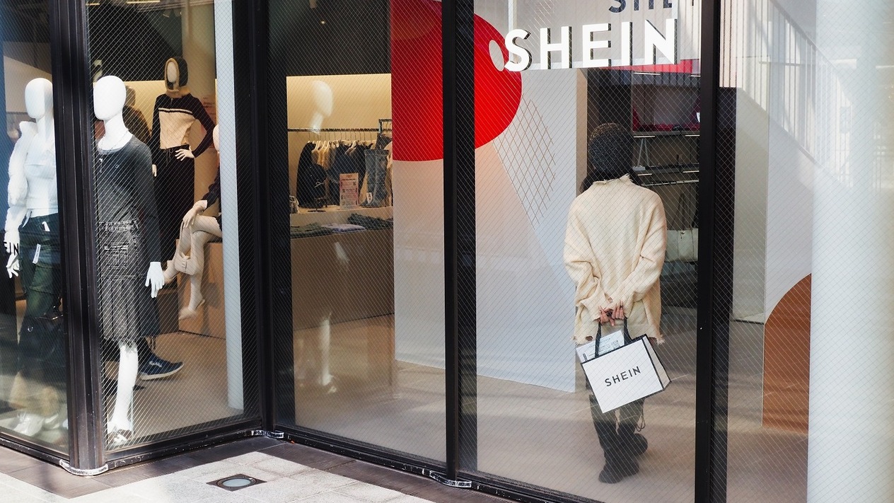 Shein, Hong Kong'da halka arzı kolaylaştırmak için Çin'e geri dönmeyi düşünüyor