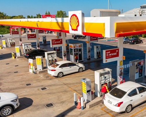 Shell, BP’yi satın alma iddialarını yalanladı