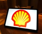Shell savaşla kaybettiğini ticaretle telafi etti