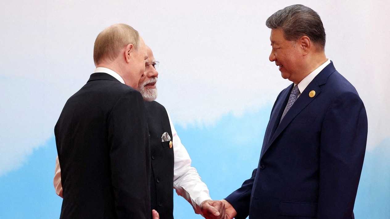 Şi, Putin ve Modi el ele: ABD’ye karşı birlik mesajı