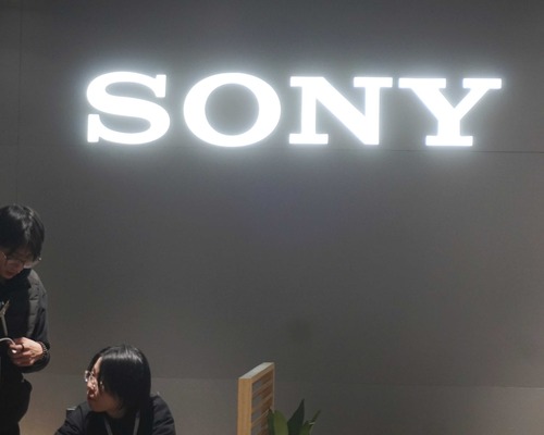 Sony'nin kârı beklentileri aştı