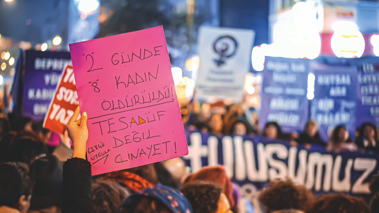 Sosyal çürüme var mı? 