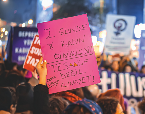 Sosyal çürüme var mı? 