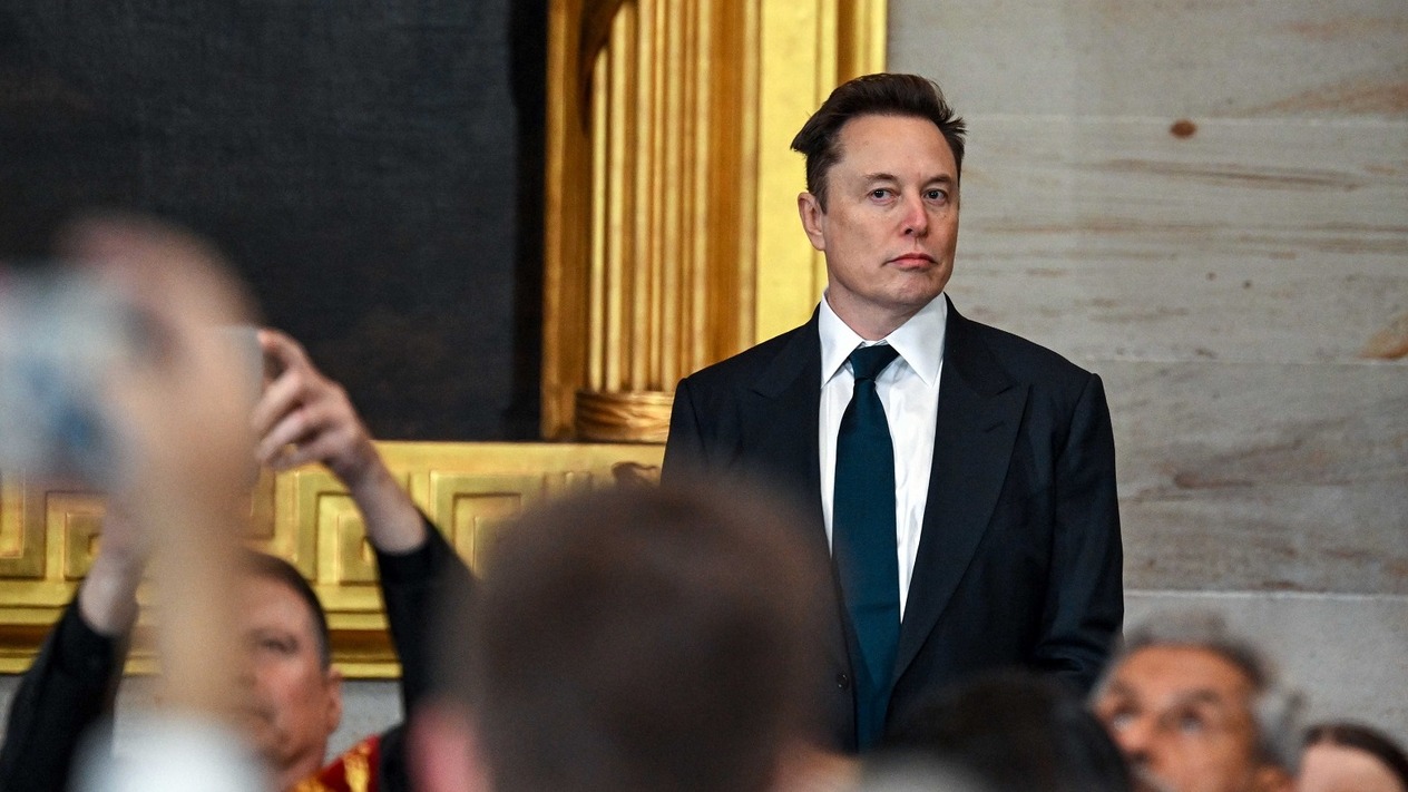 SpaceX halka arz için başvuru yaptı: 4 milyar dolarlık zarar ortaya çıktı