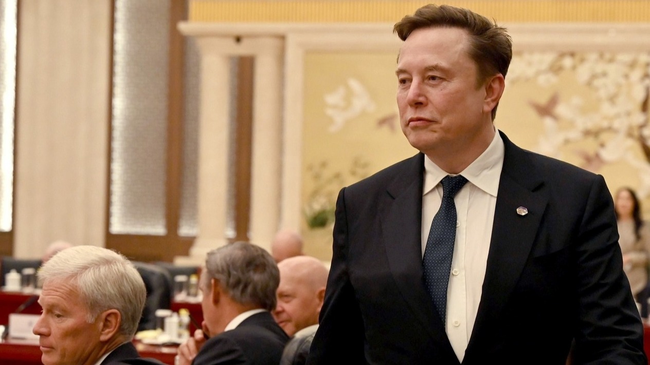 SpaceX hisselerindeki hareketlilik Elon Musk’ın trilyoner unvanını koruyamıyor