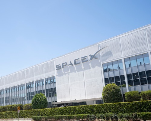 SpaceX ilk kez halka arz için hazırlanıyor