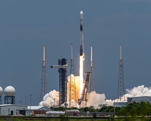 SpaceX'in 17 milyar dolarlık anlaşması mega roketi olmadan işe yaramayacak