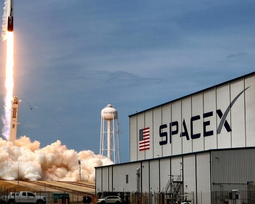SpaceX’in askeri uydu interneti hizmeti Starshield nedir?
