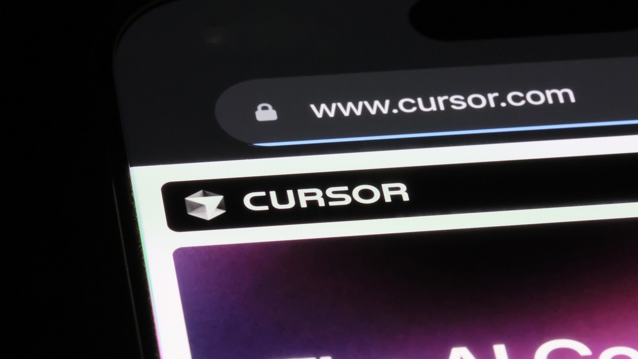 SpaceX’in Cursor planı: Halka arzdan 30 gün sonra satın alacak