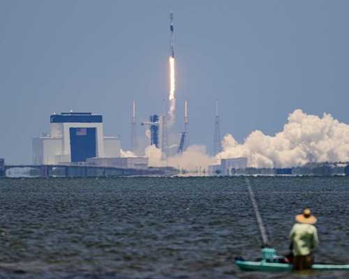 SpaceX’in değeri hisse satışıyla yaklaşık 400 milyar dolara ulaşacak