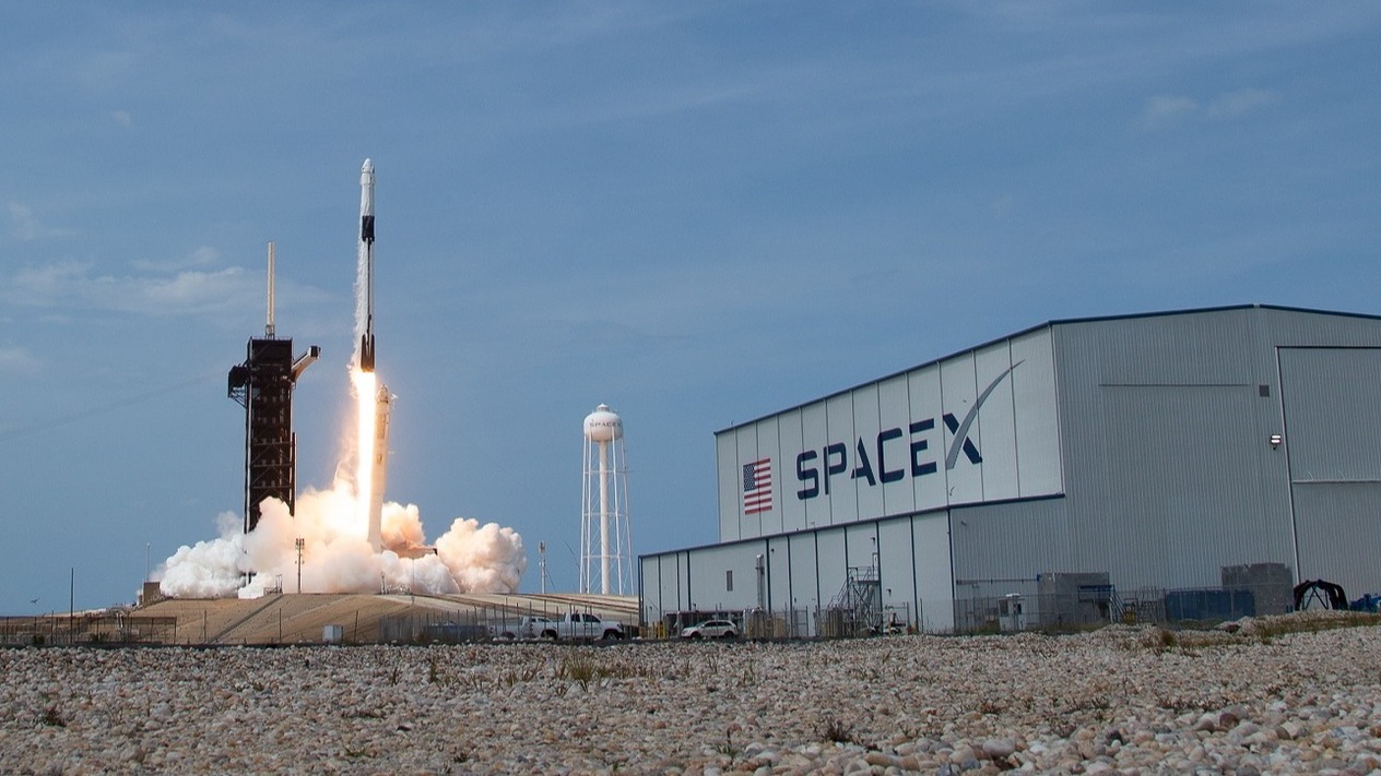 SpaceX Pentagon’un drone yarışmasında