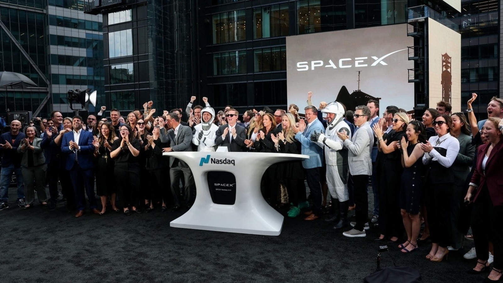 SpaceX'te kritik hafta: Bilanço öncesi 100 milyar dolarlık hisse riski