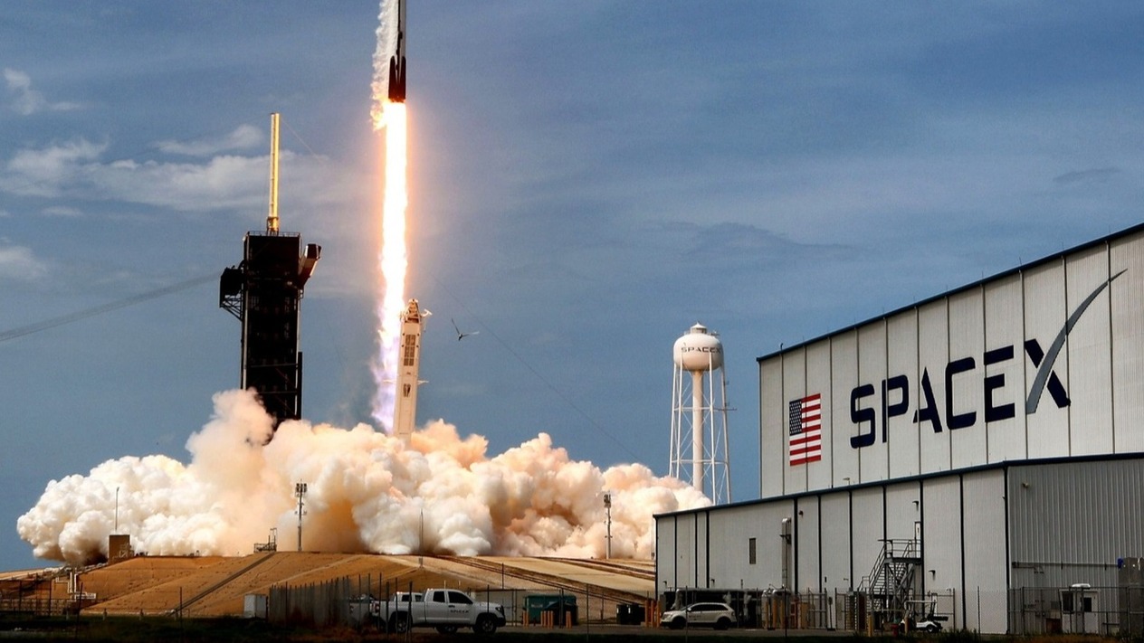 SpaceX'ten 25 milyar dolarlık ilk tahvil hamlesi