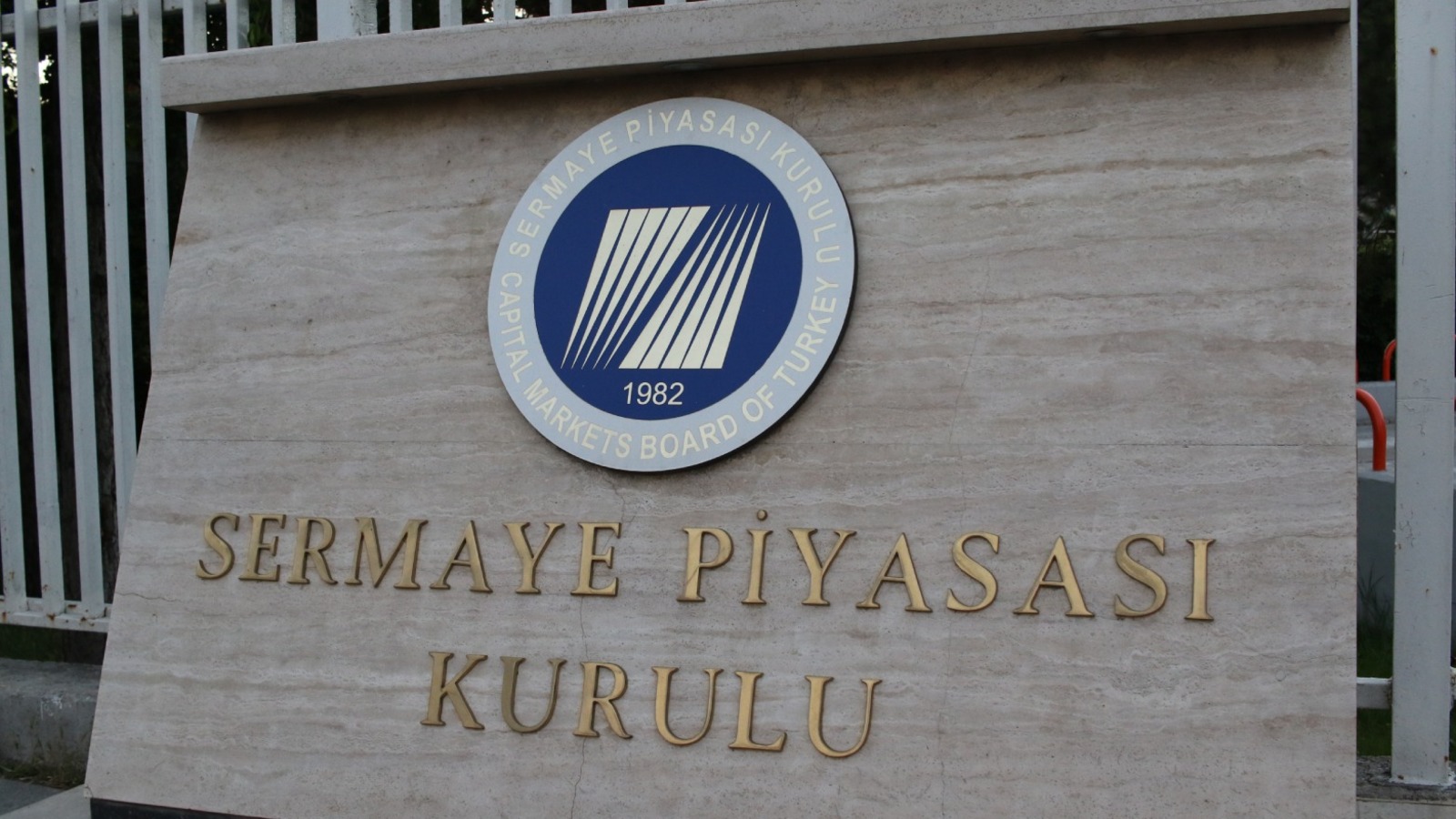 SPK'dan repo işlemlerine bildirim ve bloke şartı