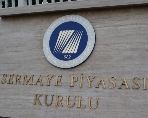 SPK'dan sermaye artırımı ve borçlanma başvurularına onay