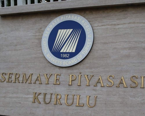 SPK'den bir halka arza ve beş sermaye artırımına onay