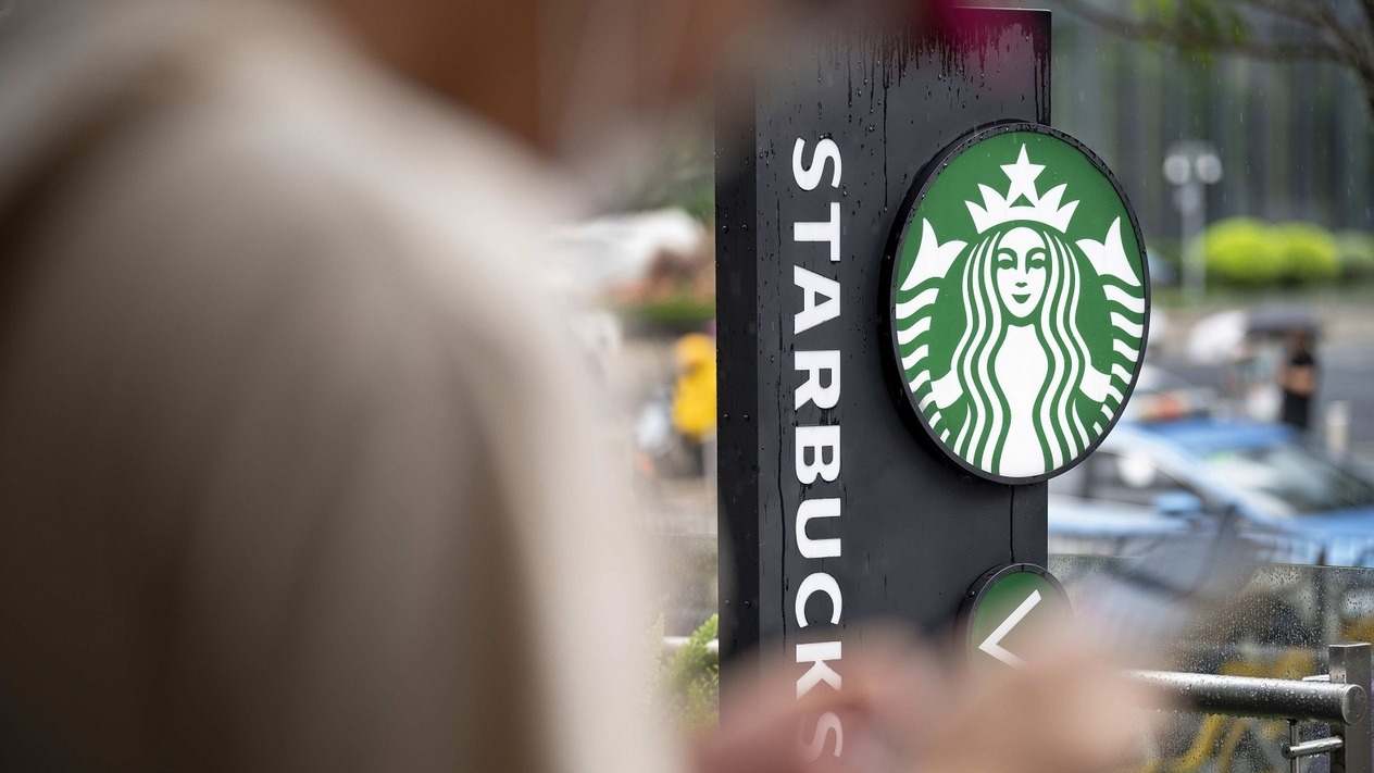 Starbucks ABD’de 250 şubesini kapatacak