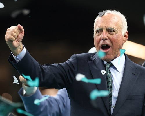Super Bowl şampiyonu Eagles’ın sahibi 5.3 milyar dolarlık servetini nasıl kazandı?