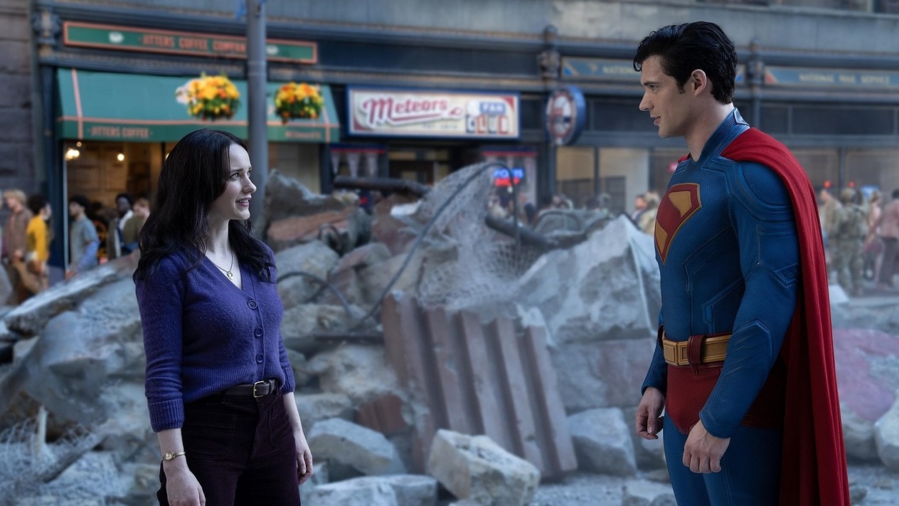 Superman gişede 400 milyon doları geçti