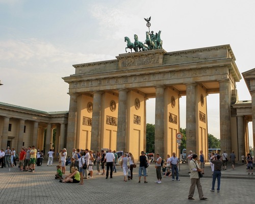 Suriyeli mülteciler Almanya ekonomisini nasıl canlandırıyor?