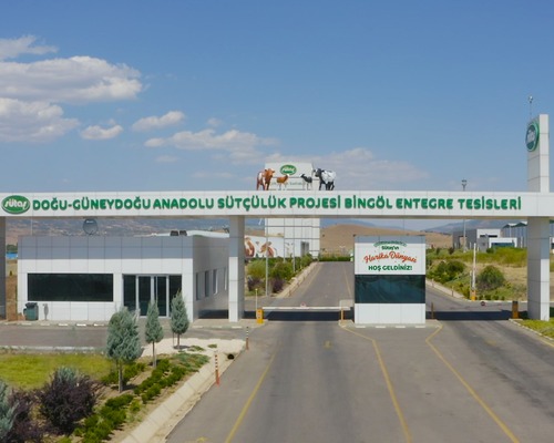 Sütaş'ın Bingöl entegre tesisleri bölge ekonomisini büyütüyor