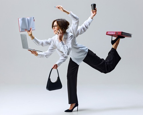 Tam zamanlı çalışırken bir iş kurmak için beş adım