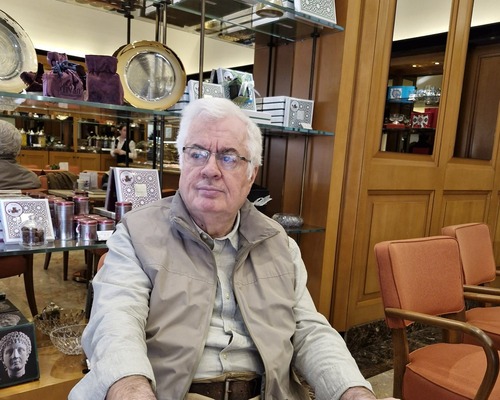 Tarihin gölgesinde insan hikayeleri; Melih Esen Cengiz