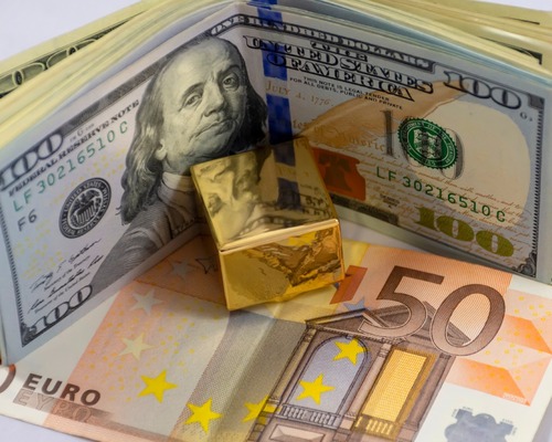 Tasarruf sahibinin rotası değişiyor: Altın zirvede, dövize dönüş hızlandı