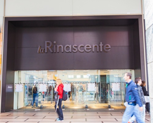 Taylandlı Chirathivat ailesi İtalyan Rinascente'yi 296 milyon dolara satın alıyor