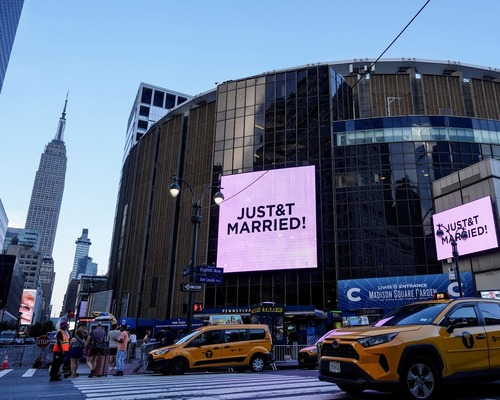 Taylor Swift’in düğünü markalar için pazarlama aracına dönüştü
