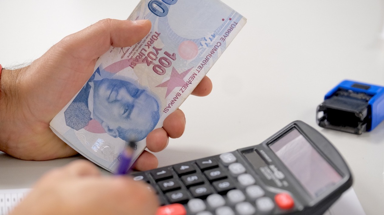 TCMB: Özel sektörün yurt dışı kredi borçları düştü