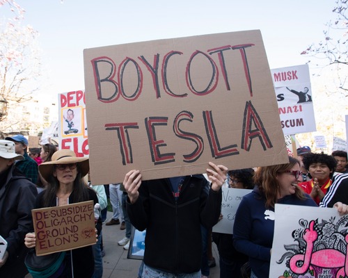 Tesla'dan son yılların en kötü çeyreklik bilançosu