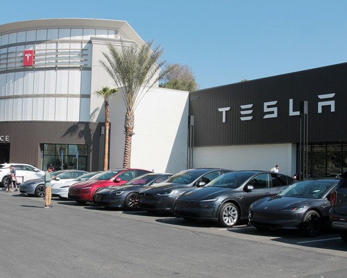 Tesla LG ile 4,3 milyar dolarlık batarya anlaşması yaptı